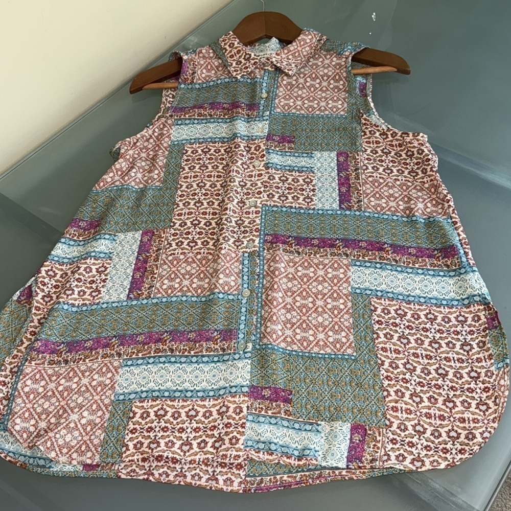 Rose + Olive Shirt Boho Patchwork Print Sleeveless Button Down Blouse Size M